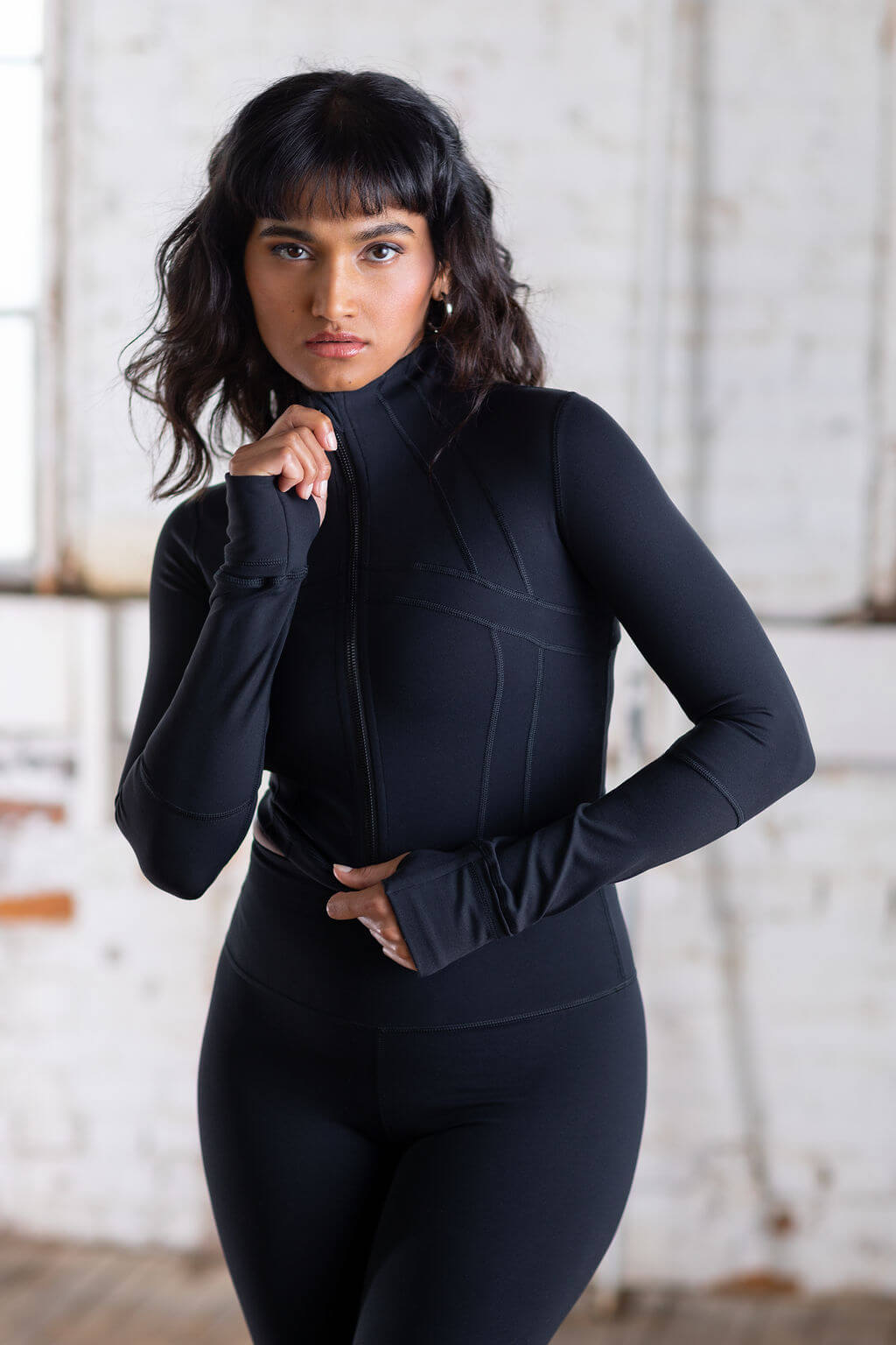 SULTRY CROP ACTIVE WEAR JACKET – Beauty in Pain